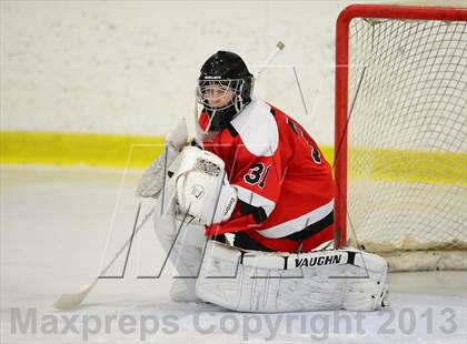 Thumbnail 2 in Warde/Ludlowe @ Branford photogallery.