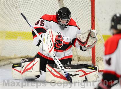 Thumbnail 2 in Warde/Ludlowe @ Branford photogallery.