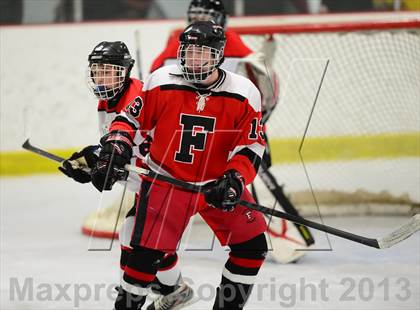 Thumbnail 3 in Warde/Ludlowe @ Branford photogallery.