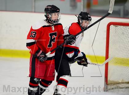 Thumbnail 1 in Warde/Ludlowe @ Branford photogallery.