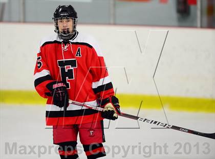 Thumbnail 2 in Warde/Ludlowe @ Branford photogallery.
