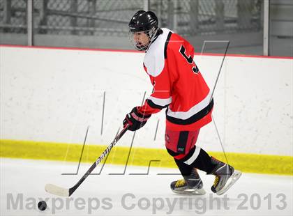Thumbnail 2 in Warde/Ludlowe @ Branford photogallery.