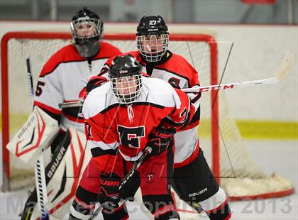 Thumbnail 2 in Warde/Ludlowe @ Branford photogallery.