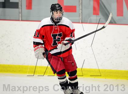 Thumbnail 3 in Warde/Ludlowe @ Branford photogallery.