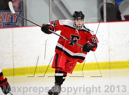 Thumbnail 3 in Warde/Ludlowe @ Branford photogallery.