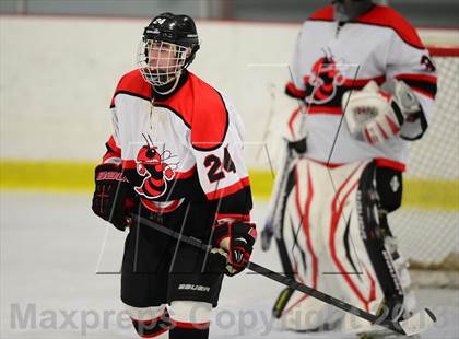 Thumbnail 1 in Warde/Ludlowe @ Branford photogallery.