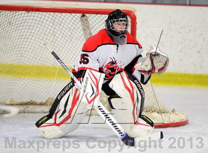 Thumbnail 3 in Warde/Ludlowe @ Branford photogallery.