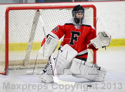 Thumbnail 3 in Warde/Ludlowe @ Branford photogallery.