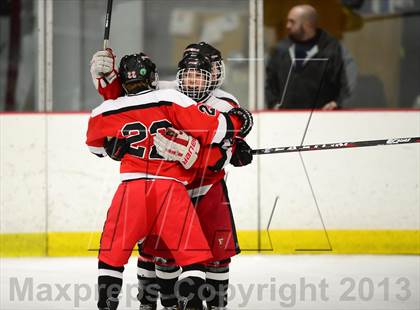 Thumbnail 3 in Warde/Ludlowe @ Branford photogallery.