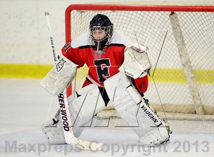 Thumbnail 3 in Warde/Ludlowe @ Branford photogallery.