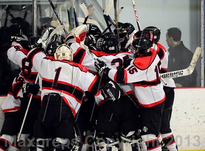 Thumbnail 3 in Warde/Ludlowe @ Branford photogallery.