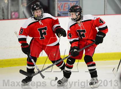 Thumbnail 1 in Warde/Ludlowe @ Branford photogallery.