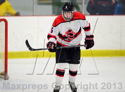 Thumbnail 2 in Warde/Ludlowe @ Branford photogallery.