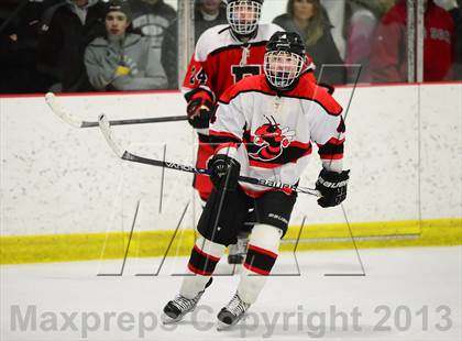 Thumbnail 1 in Warde/Ludlowe @ Branford photogallery.