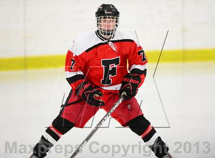 Thumbnail 3 in Warde/Ludlowe @ Branford photogallery.