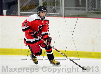 Thumbnail 1 in Warde/Ludlowe @ Branford photogallery.