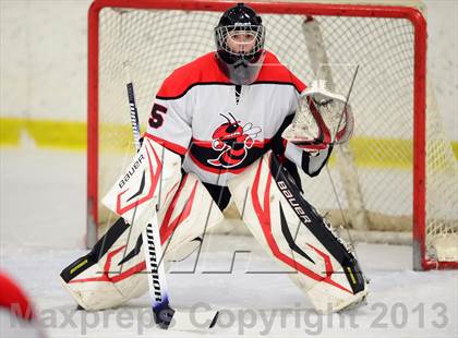 Thumbnail 2 in Warde/Ludlowe @ Branford photogallery.