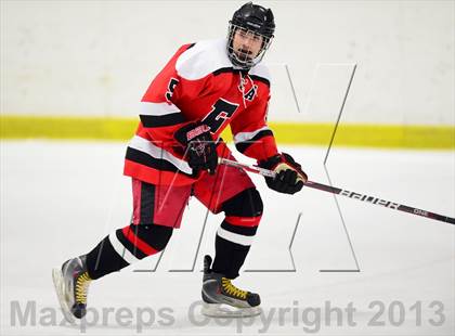Thumbnail 3 in Warde/Ludlowe @ Branford photogallery.