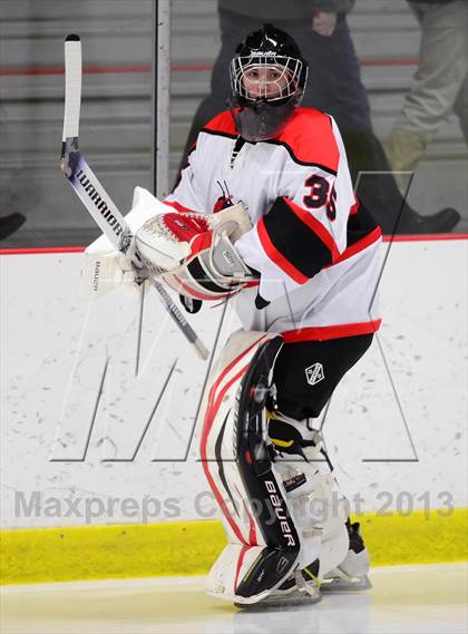 Thumbnail 3 in Warde/Ludlowe @ Branford photogallery.