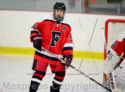 Thumbnail 3 in Warde/Ludlowe @ Branford photogallery.