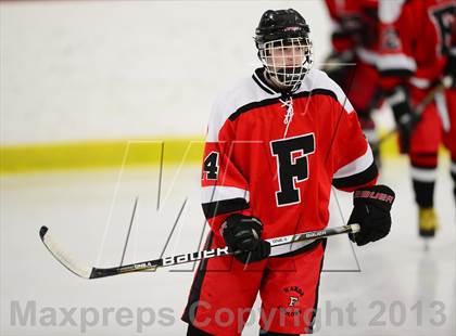 Thumbnail 1 in Warde/Ludlowe @ Branford photogallery.