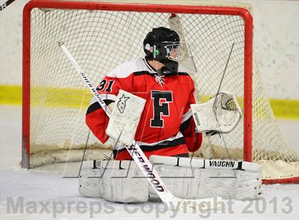 Thumbnail 2 in Warde/Ludlowe @ Branford photogallery.