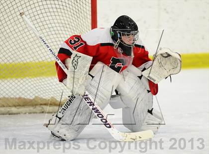 Thumbnail 2 in Warde/Ludlowe @ Branford photogallery.