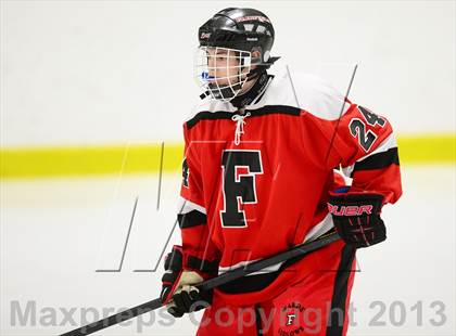 Thumbnail 3 in Warde/Ludlowe @ Branford photogallery.