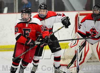 Thumbnail 2 in Warde/Ludlowe @ Branford photogallery.