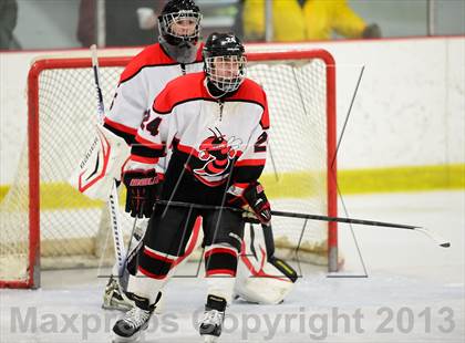 Thumbnail 1 in Warde/Ludlowe @ Branford photogallery.