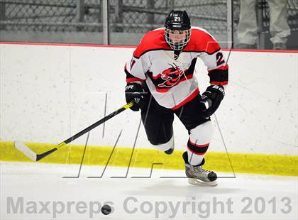 Thumbnail 3 in Warde/Ludlowe @ Branford photogallery.