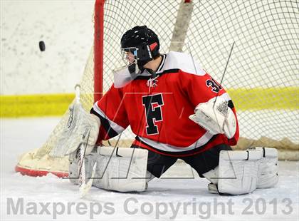 Thumbnail 3 in Warde/Ludlowe @ Branford photogallery.