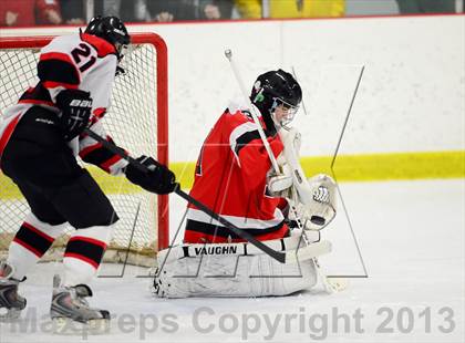 Thumbnail 1 in Warde/Ludlowe @ Branford photogallery.