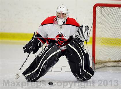 Thumbnail 2 in Warde/Ludlowe @ Branford photogallery.