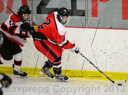 Thumbnail 2 in Warde/Ludlowe @ Branford photogallery.