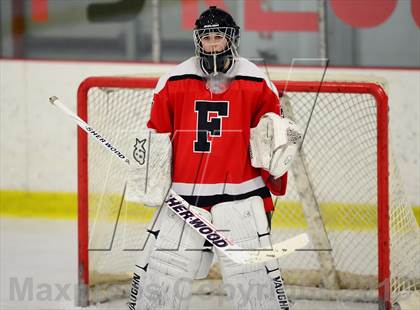 Thumbnail 1 in Warde/Ludlowe @ Branford photogallery.