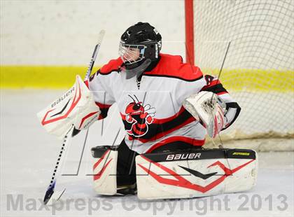 Thumbnail 1 in Warde/Ludlowe @ Branford photogallery.