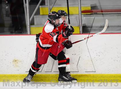 Thumbnail 3 in Warde/Ludlowe @ Branford photogallery.