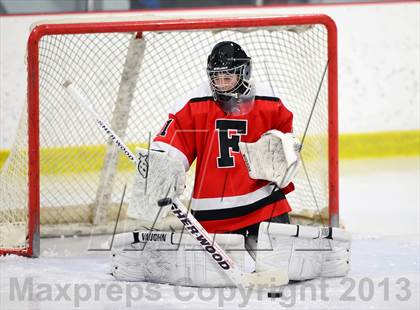 Thumbnail 1 in Warde/Ludlowe @ Branford photogallery.