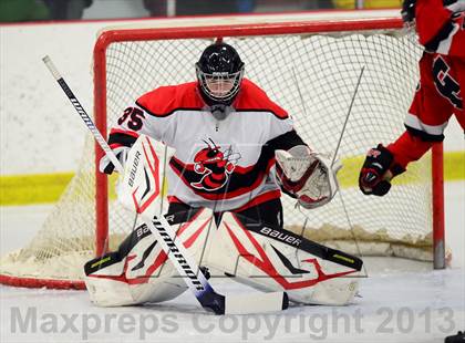 Thumbnail 2 in Warde/Ludlowe @ Branford photogallery.