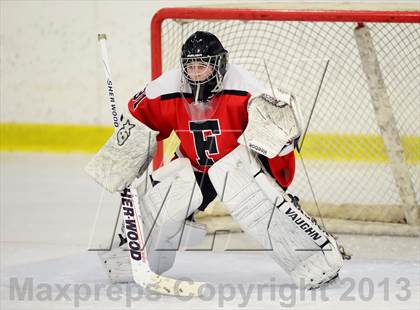 Thumbnail 2 in Warde/Ludlowe @ Branford photogallery.