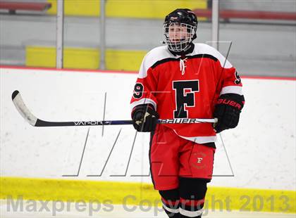 Thumbnail 2 in Warde/Ludlowe @ Branford photogallery.