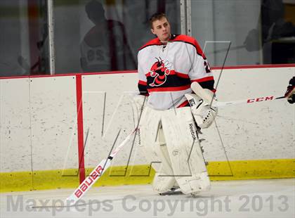 Thumbnail 3 in Warde/Ludlowe @ Branford photogallery.