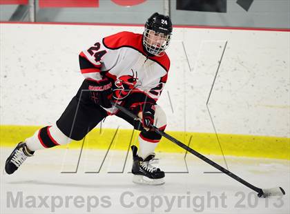 Thumbnail 3 in Warde/Ludlowe @ Branford photogallery.