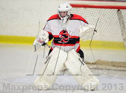 Thumbnail 3 in Warde/Ludlowe @ Branford photogallery.