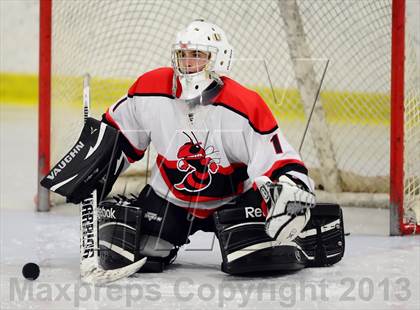 Thumbnail 2 in Warde/Ludlowe @ Branford photogallery.