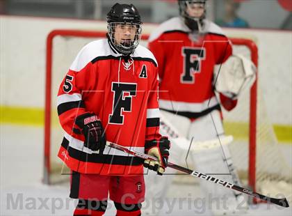 Thumbnail 3 in Warde/Ludlowe @ Branford photogallery.