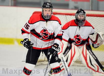 Thumbnail 1 in Warde/Ludlowe @ Branford photogallery.