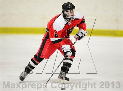 Thumbnail 3 in Warde/Ludlowe @ Branford photogallery.