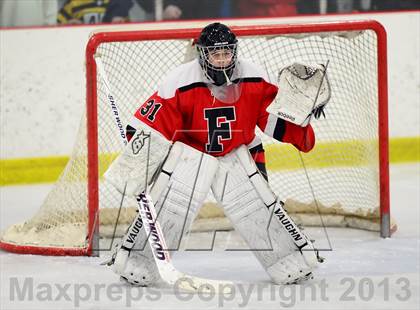 Thumbnail 3 in Warde/Ludlowe @ Branford photogallery.